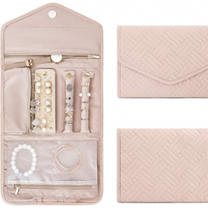 Travel Accessories: Jewelry Bag