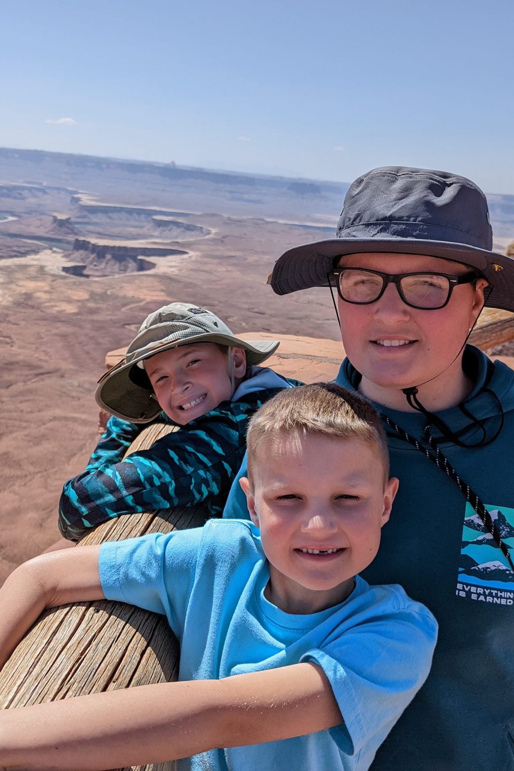The three boys at Grandview Overlook