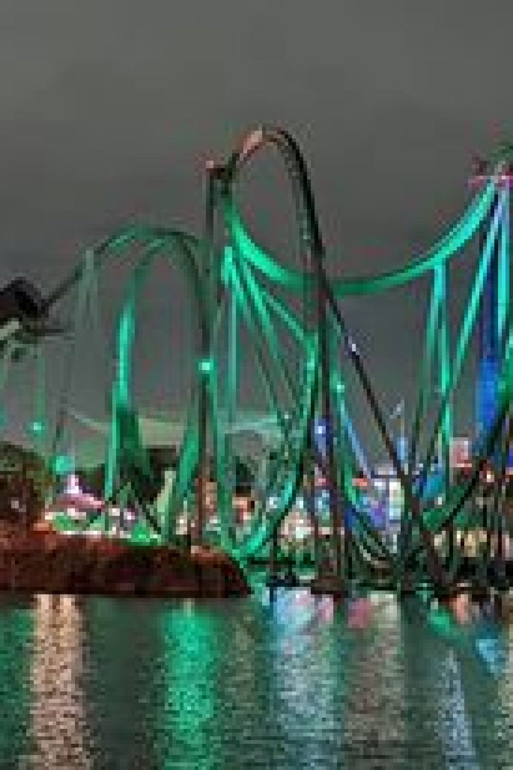 The Hulk roller coaster in Universal Studios, Florida