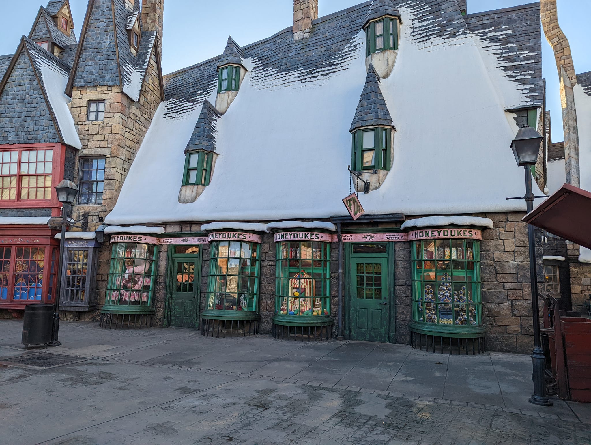 Honeydukes at Universal Orlando-early park admission gives you great photo opps since it's not busy