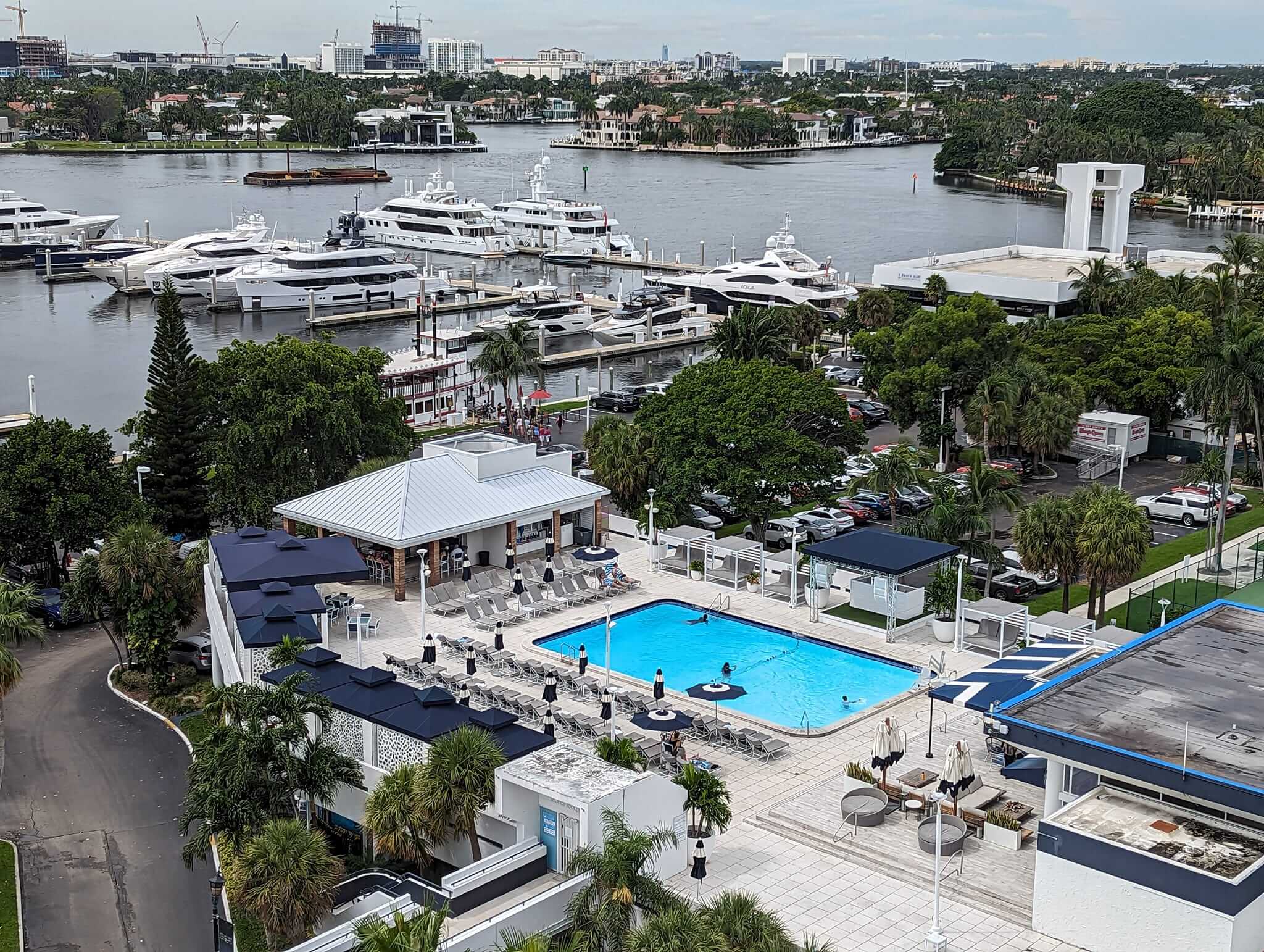 Rooftop pool and bar at the Bahia Mar Double Tree Hotel in Fort Lauderdale