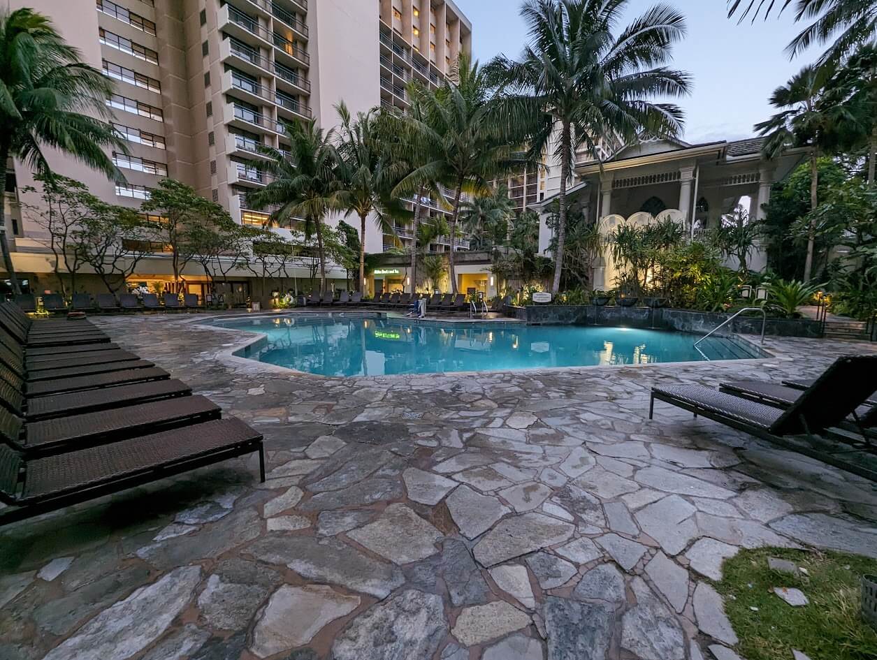 Hilton Hawaiian Village Tapa Tower Pool