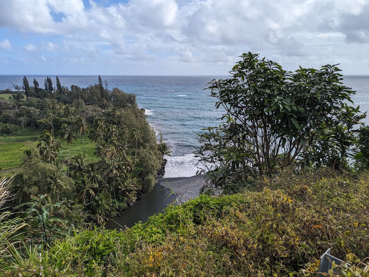 Road to Hana Pull off view